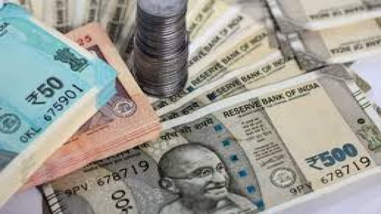 ডলারের বিপরীতে রুপির দরপতন: বাংলাদেশি পর্যটকদের জন্য সুবিধার